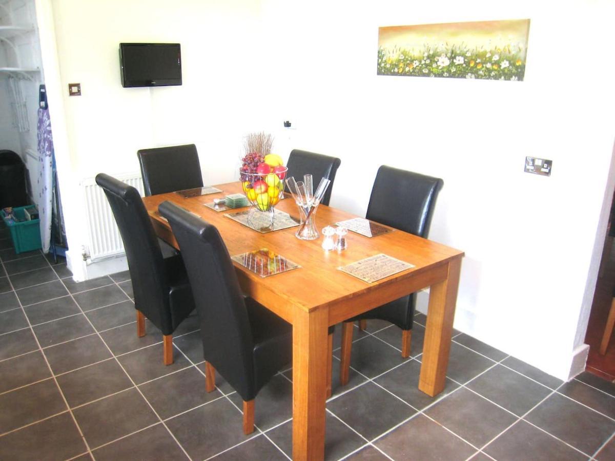 Arden Hill Farmhouse - Hot Tub, Snooker Table, Sleeps 16 Stratford-upon-Avon Ngoại thất bức ảnh